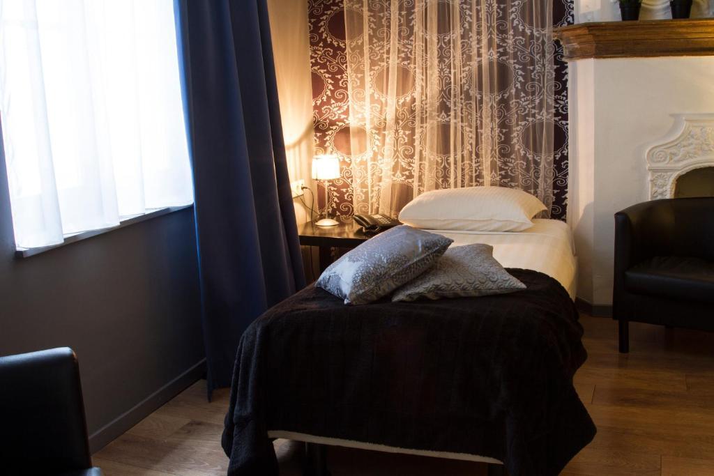 Hotel Matuchi ماسترخت الغرفة الصورة